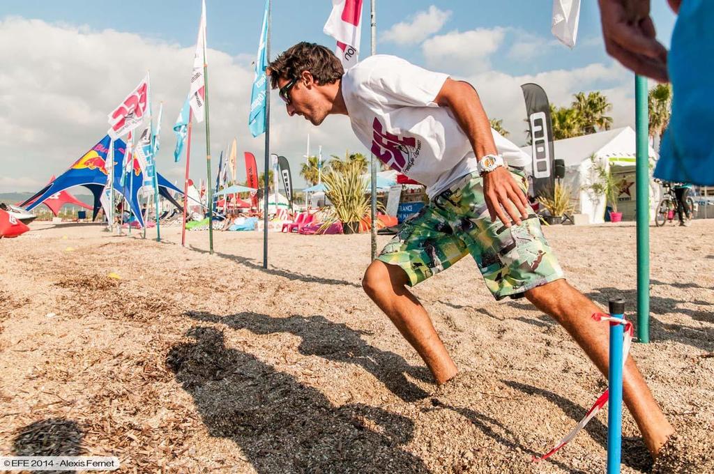 Julian Mas in the shuttle run - 2014 EFE - Day 2 ©  Alexis Fernet http://www.efpt.net/